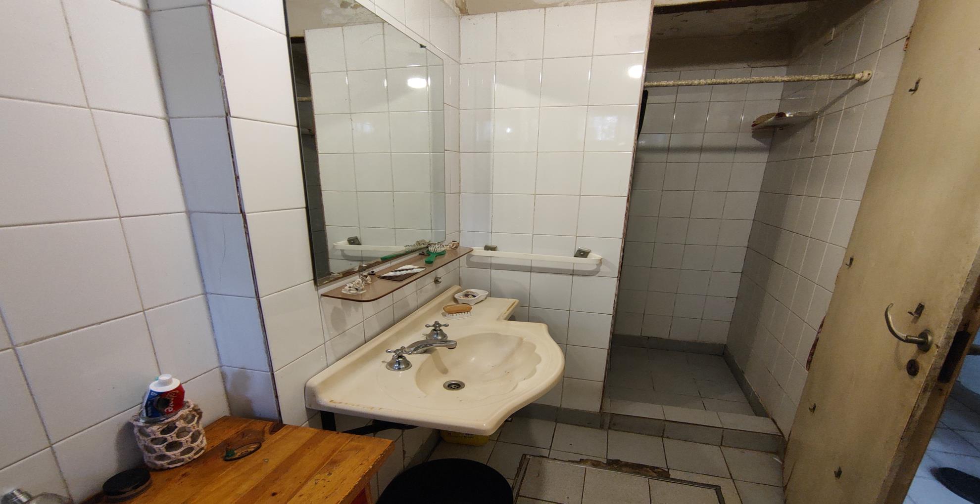 Depto.tipo casa de 5 ambientes en Venta en Almagro