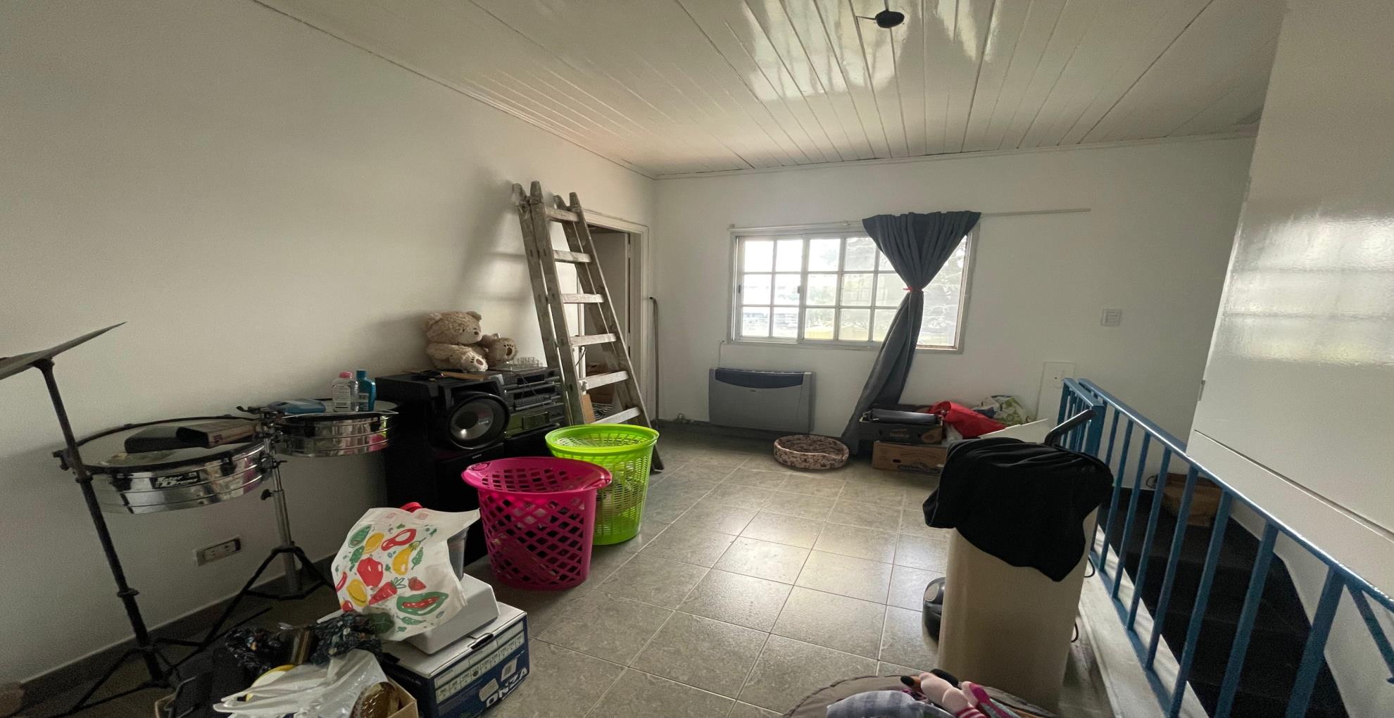 Depto.tipo casa de 5 ambientes en Venta en Caballito