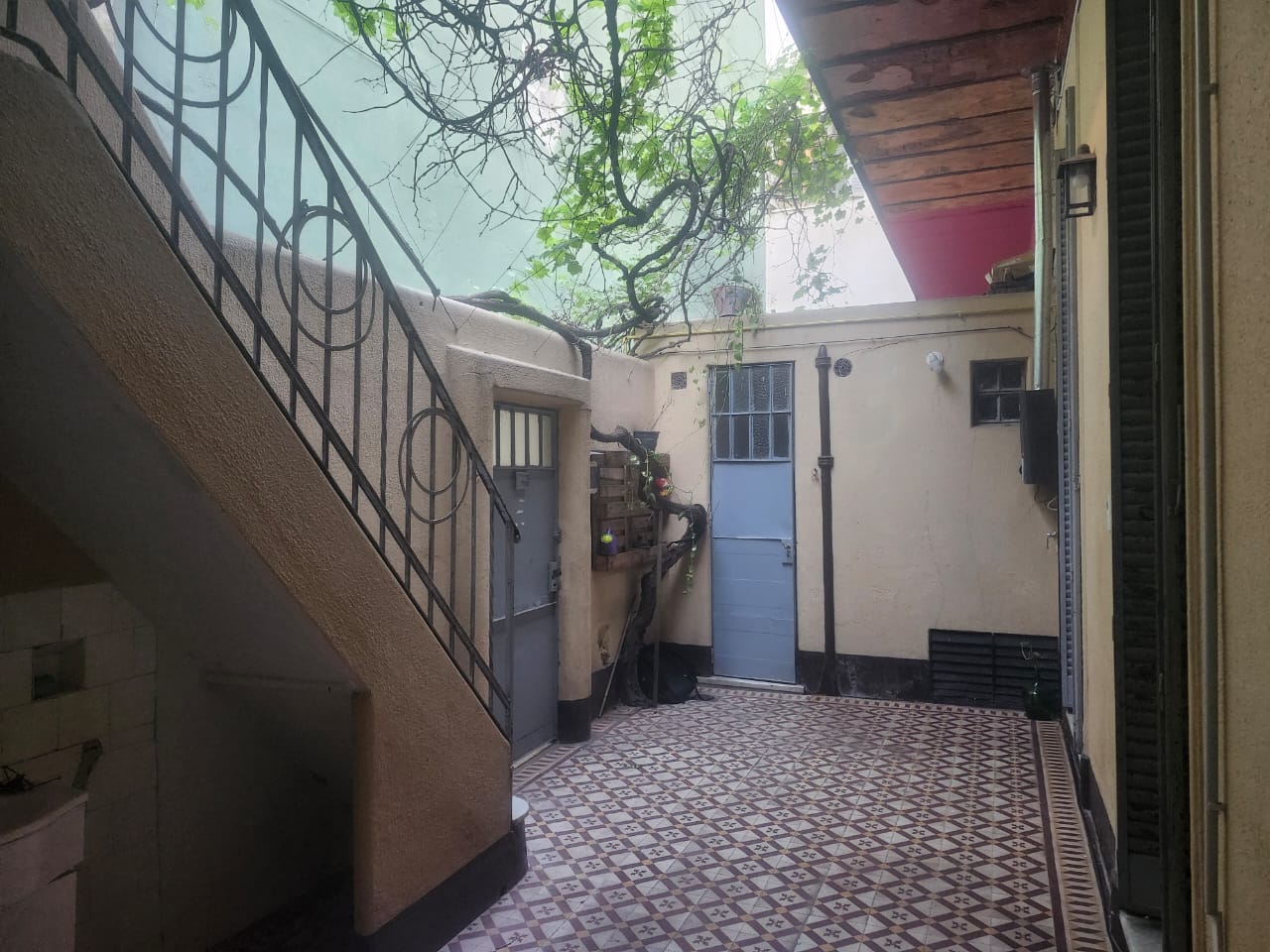 Depto.tipo casa de 4 ambientes en  Alquiler en Villa Crespo. ESTADO DE ISRAEL al 4300. Imagen 1