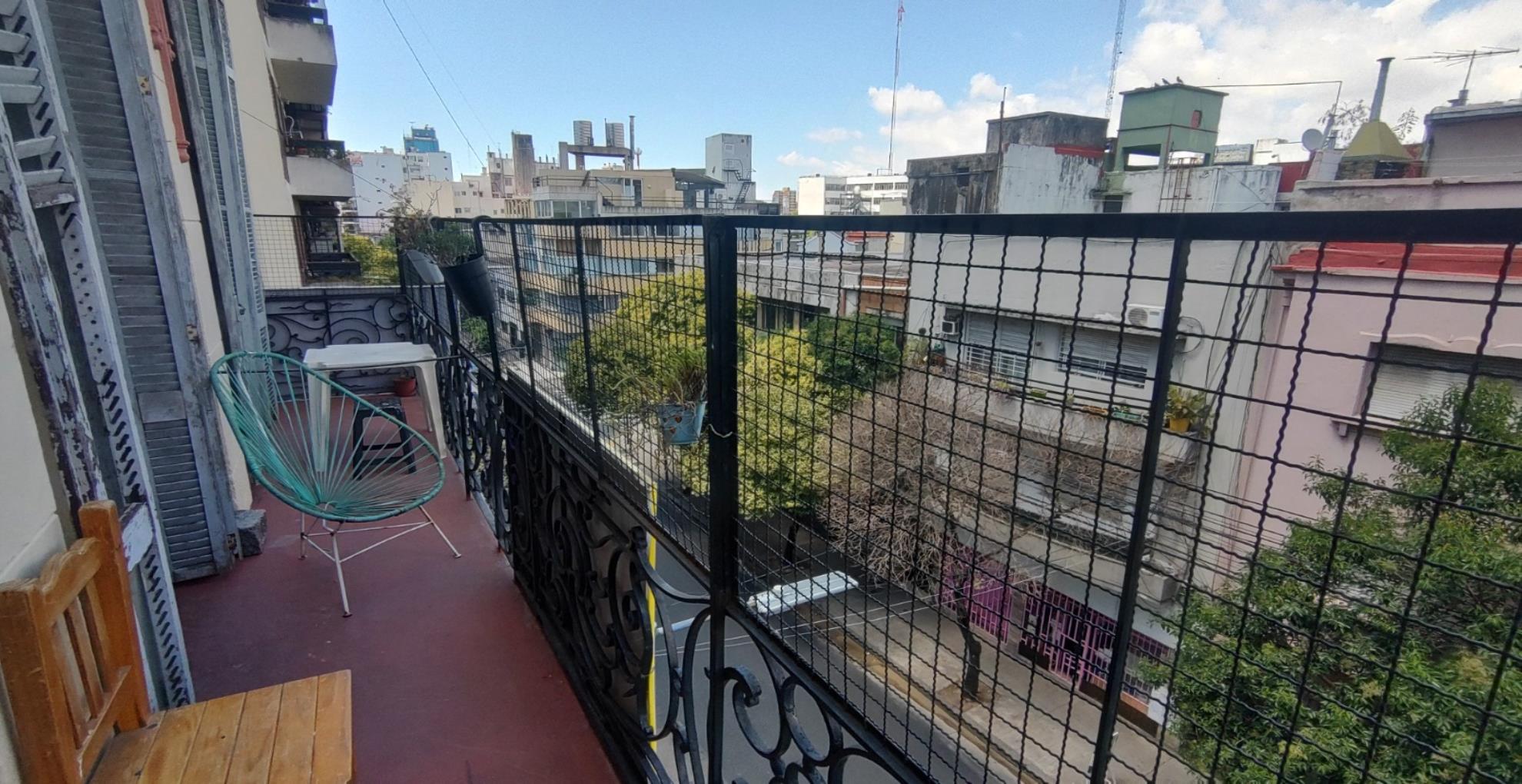 Depto.tipo casa de 7 ambientes en Venta en Almagro