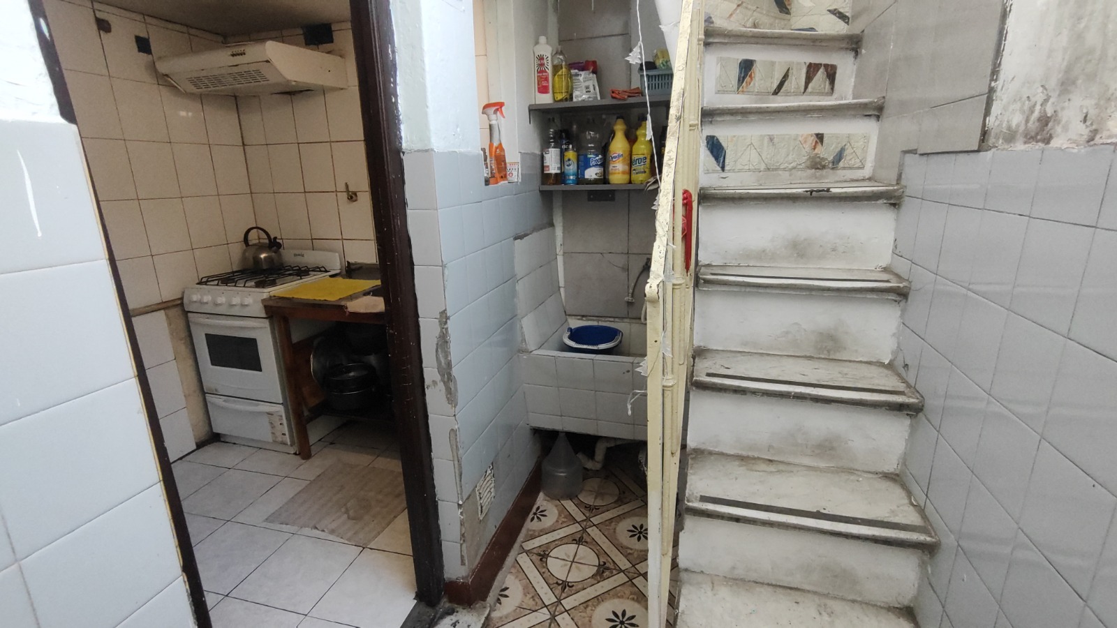 Depto.tipo casa de 7 ambientes en Venta en Almagro