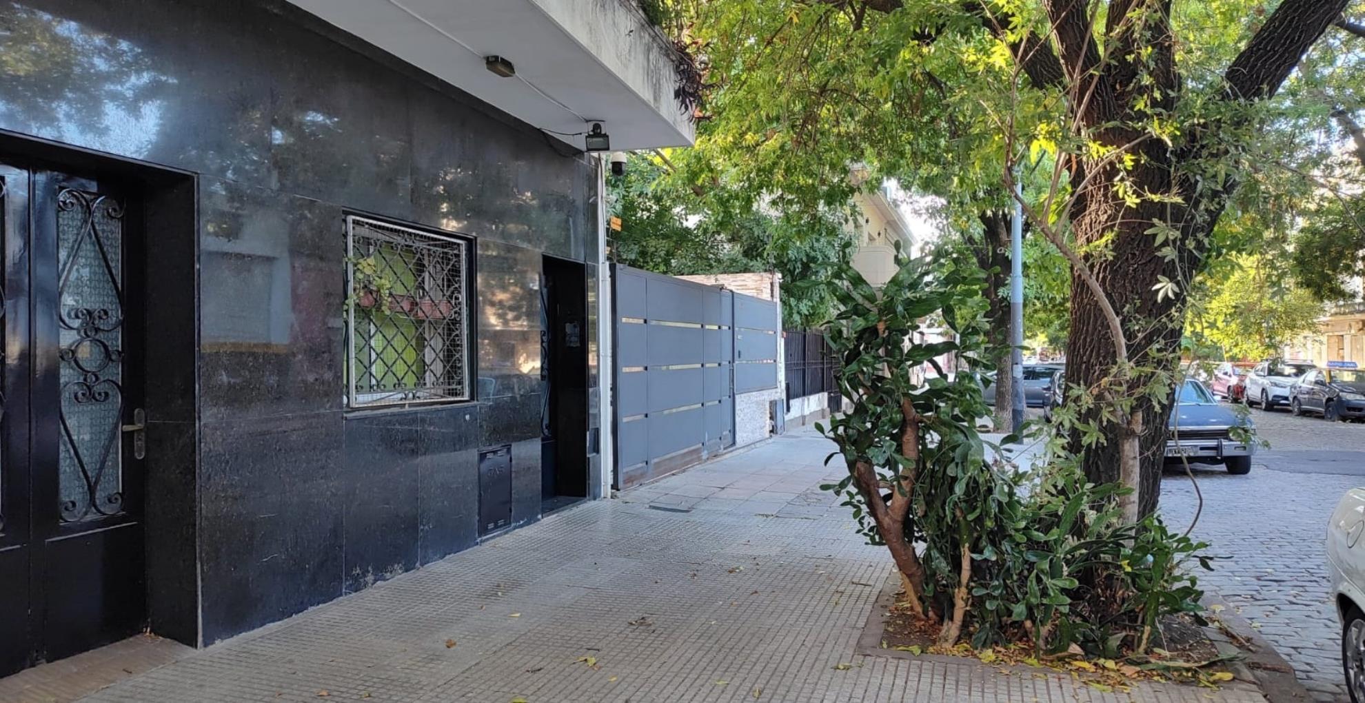 Depto.tipo casa de 2 ambientes en  Venta en Villa Gral.Mitre. BUFANO ALFREDO R. al 1300. Imagen 1