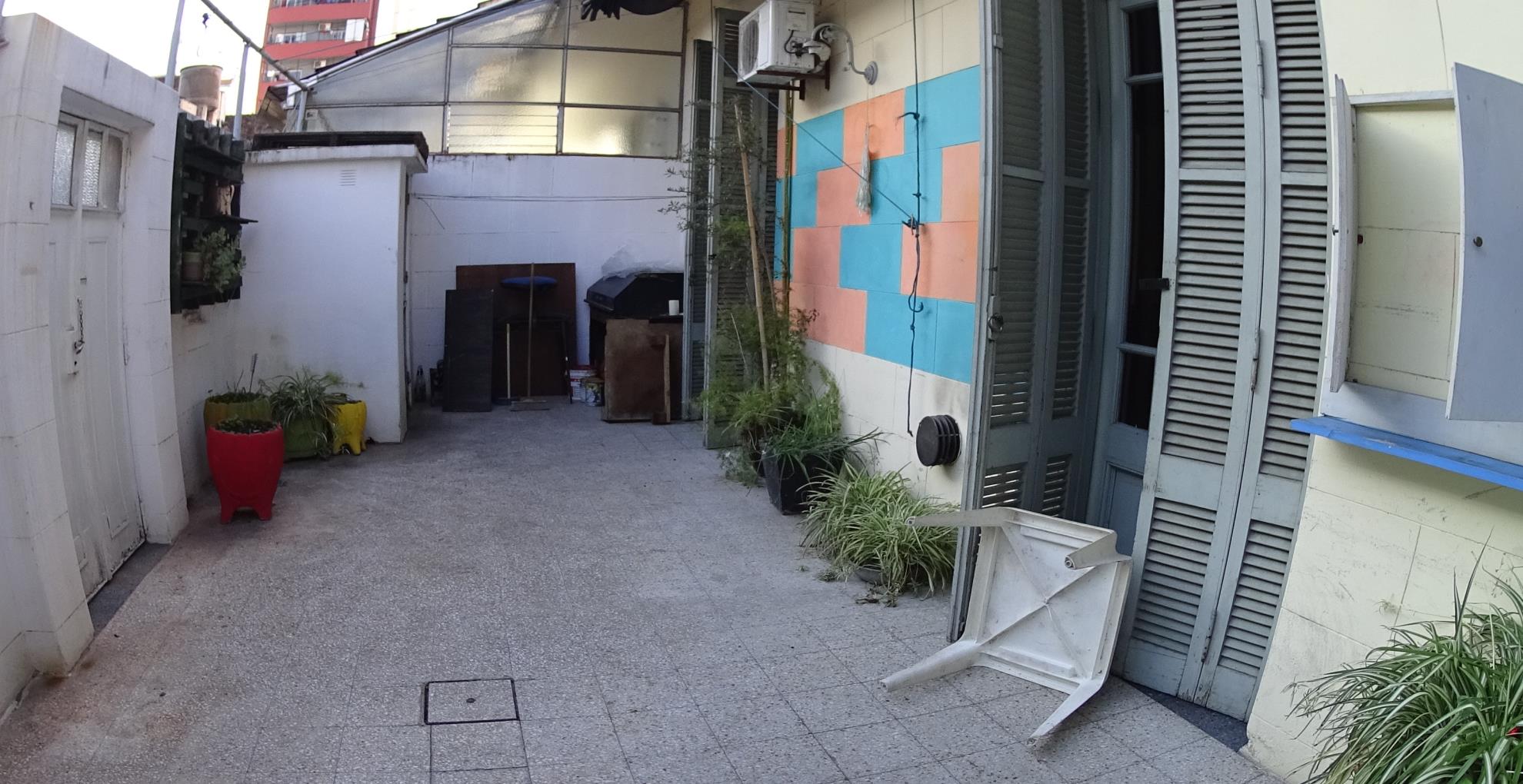 Depto.tipo casa de 3 ambientes en Venta en Balvanera