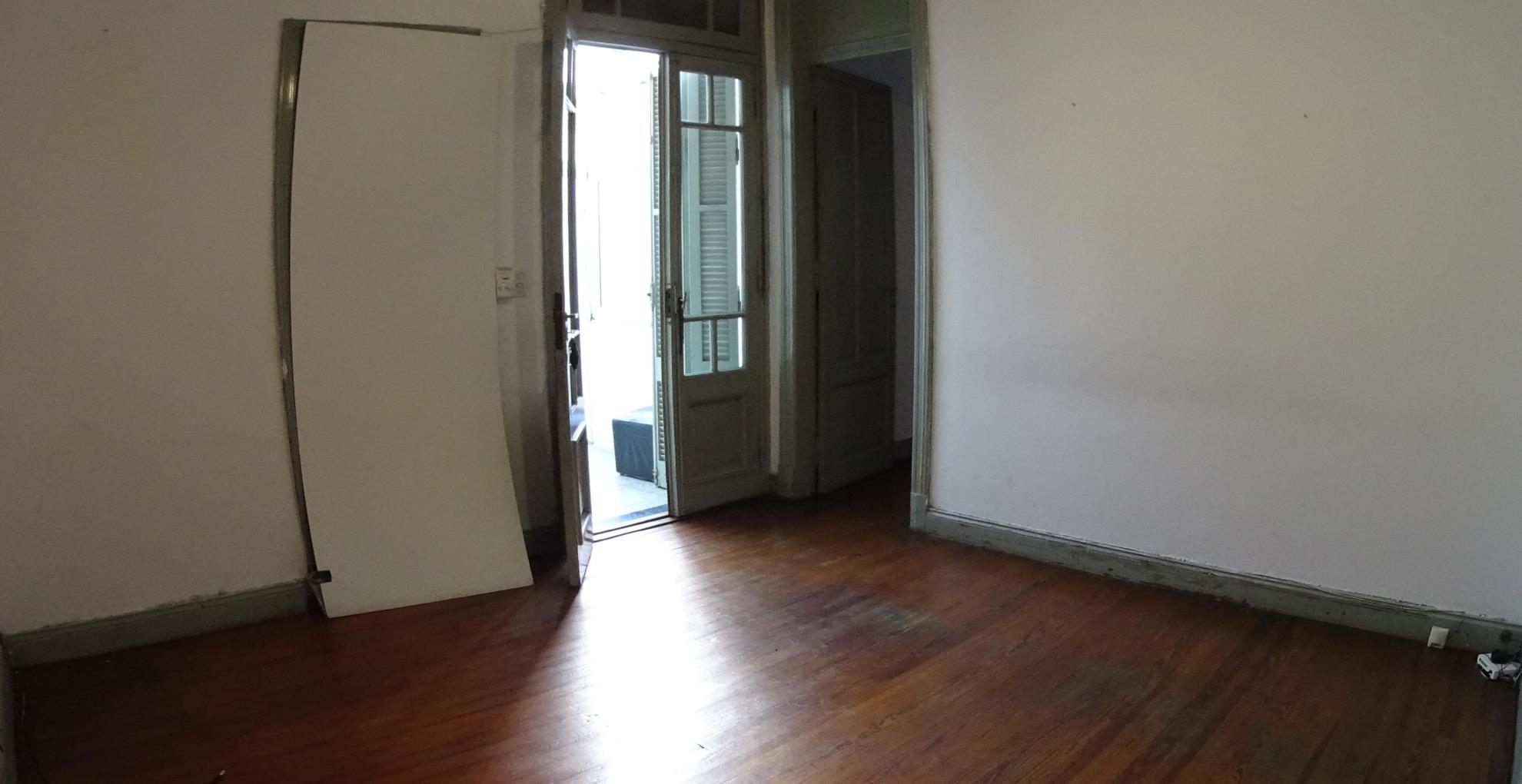 Depto.tipo casa de 3 ambientes en Venta en Balvanera