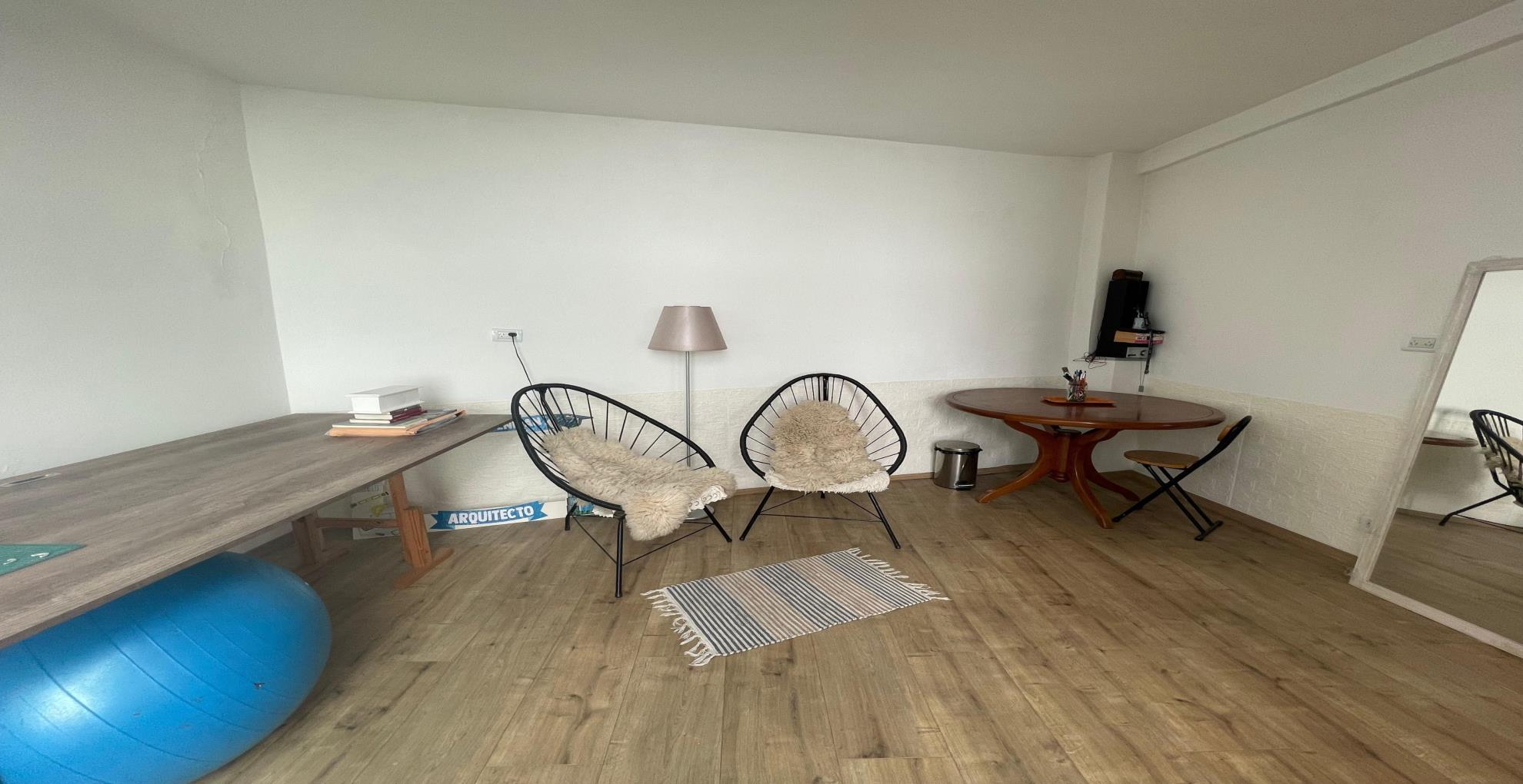 Depto.tipo casa de 5 ambientes en Venta en Villa crespo