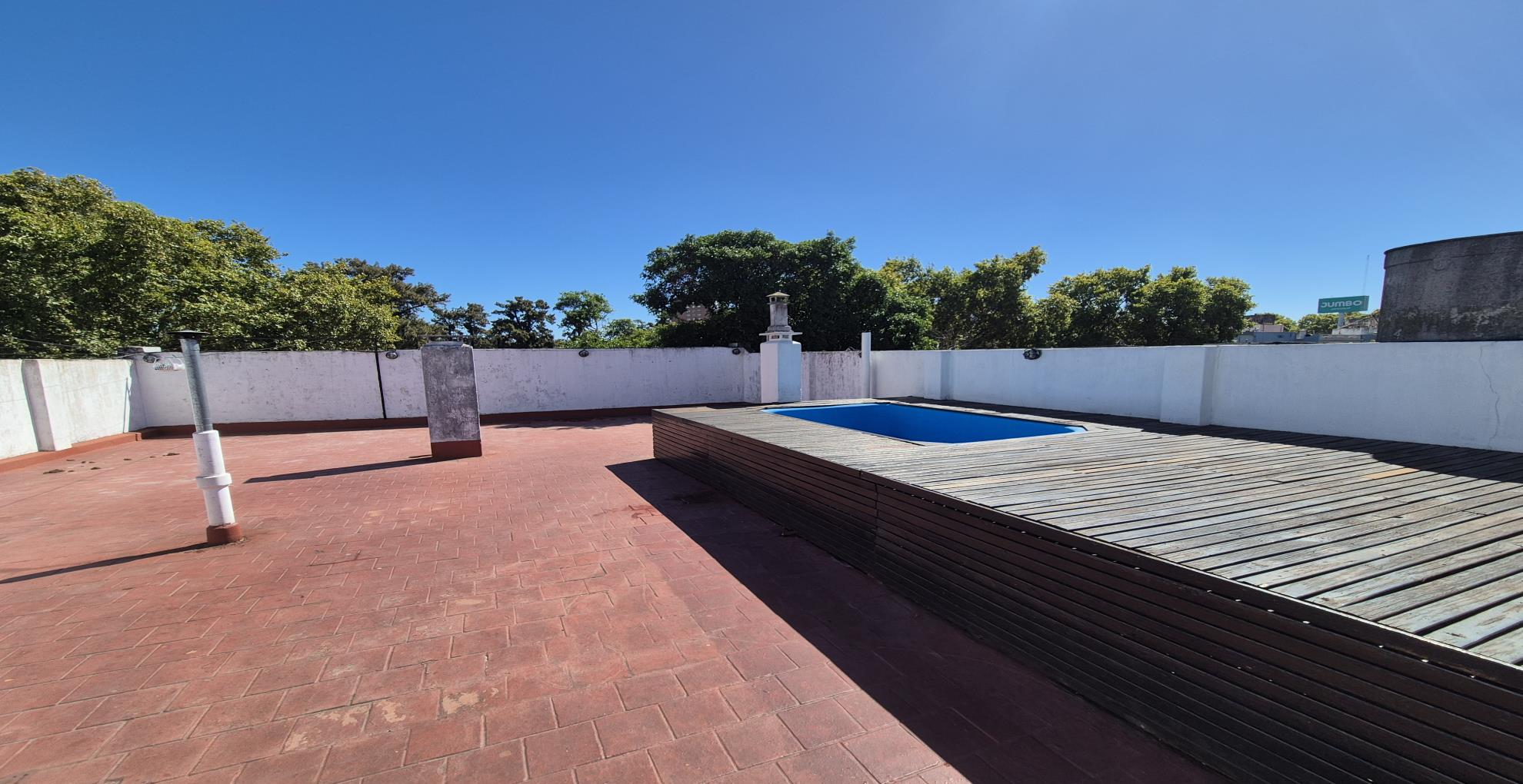 Depto.tipo casa de 6 ambientes en Venta en Caballito