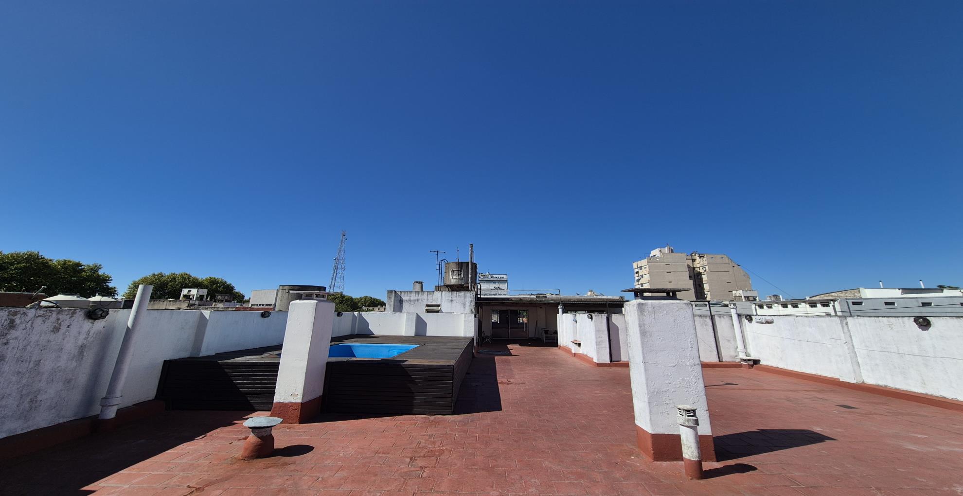 Depto.tipo casa de 6 ambientes en Venta en Caballito
