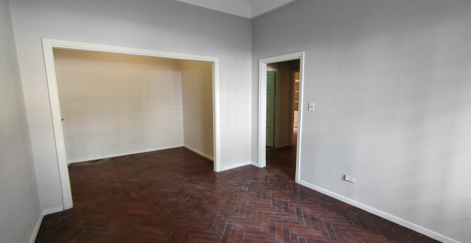 Depto.tipo casa de 3 ambientes en Venta en Caballito
