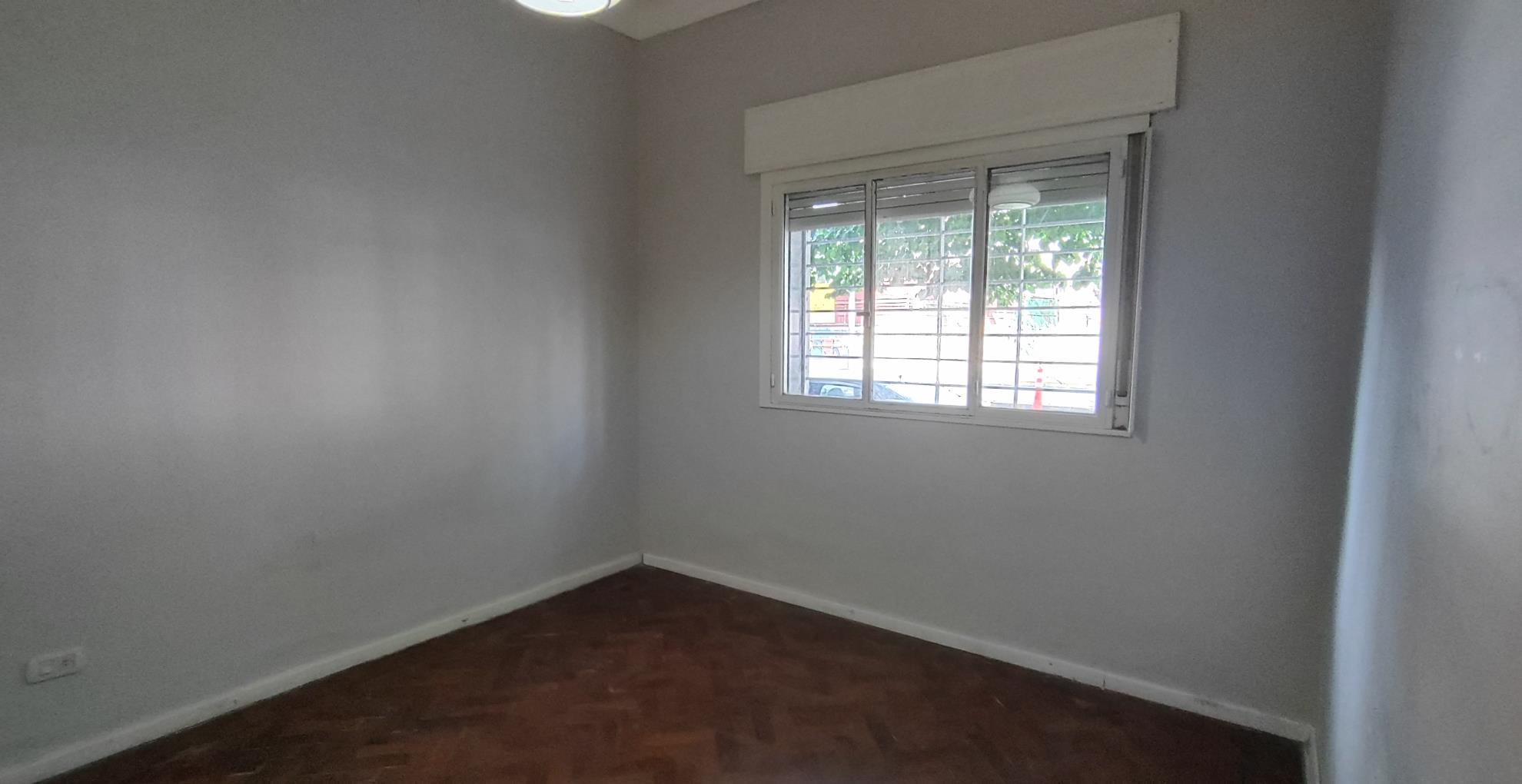 Depto.tipo casa de 3 ambientes en Venta en Caballito