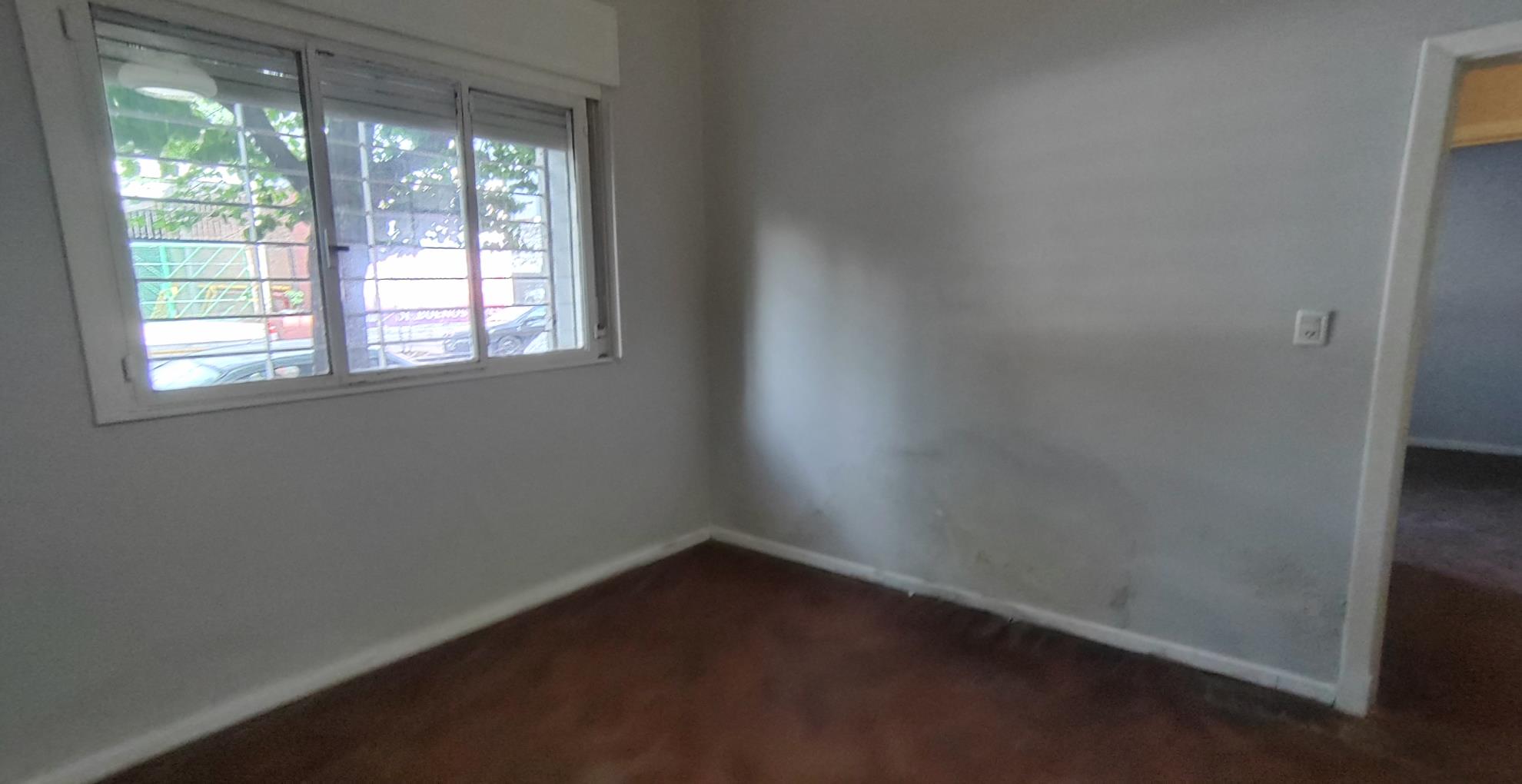 Depto.tipo casa de 3 ambientes en Venta en Caballito