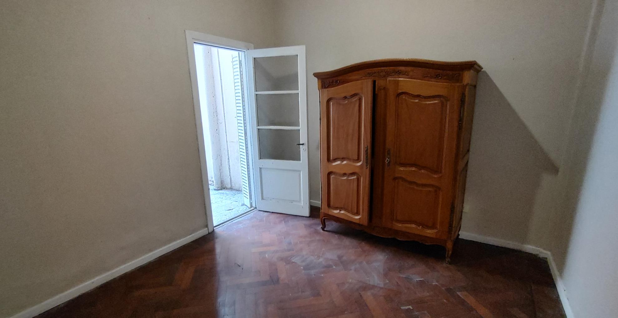 Depto.tipo casa de 3 ambientes en Venta en Caballito