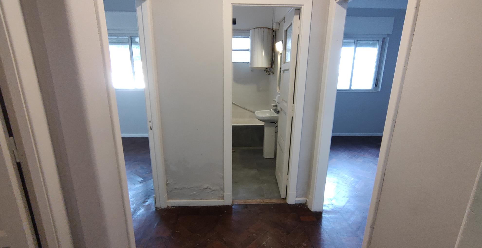 Depto.tipo casa de 3 ambientes en Venta en Caballito