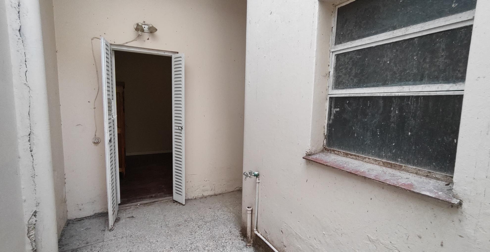 Depto.tipo casa de 3 ambientes en Venta en Caballito