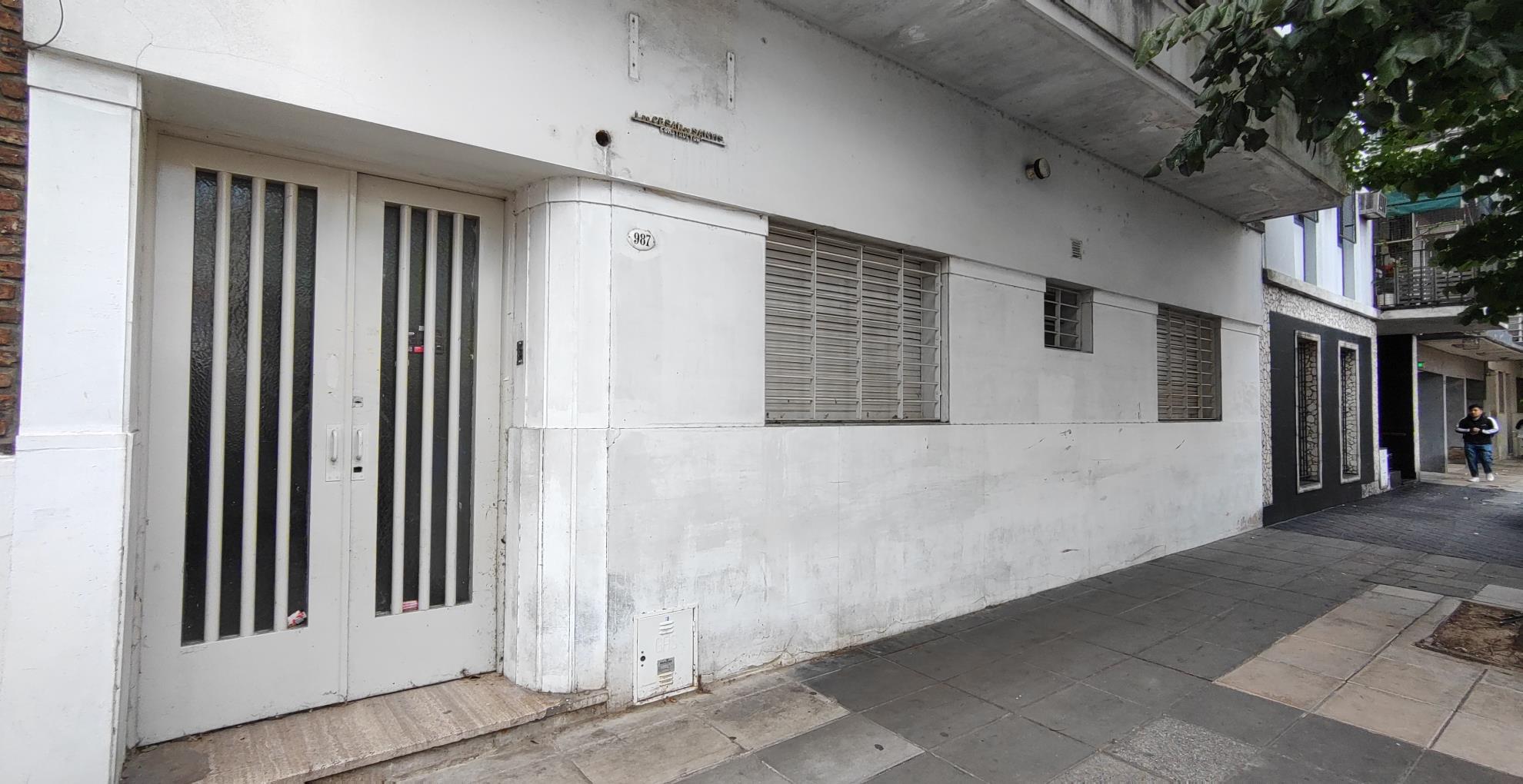 Depto.tipo casa de 3 ambientes en  Venta en Caballito. RIO DE JANEIRO al 900. Imagen 1