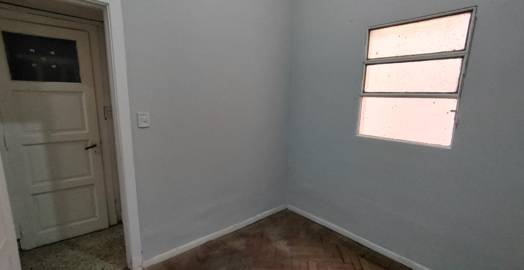 Depto.tipo casa de 2 ambientes en Venta en Caballito