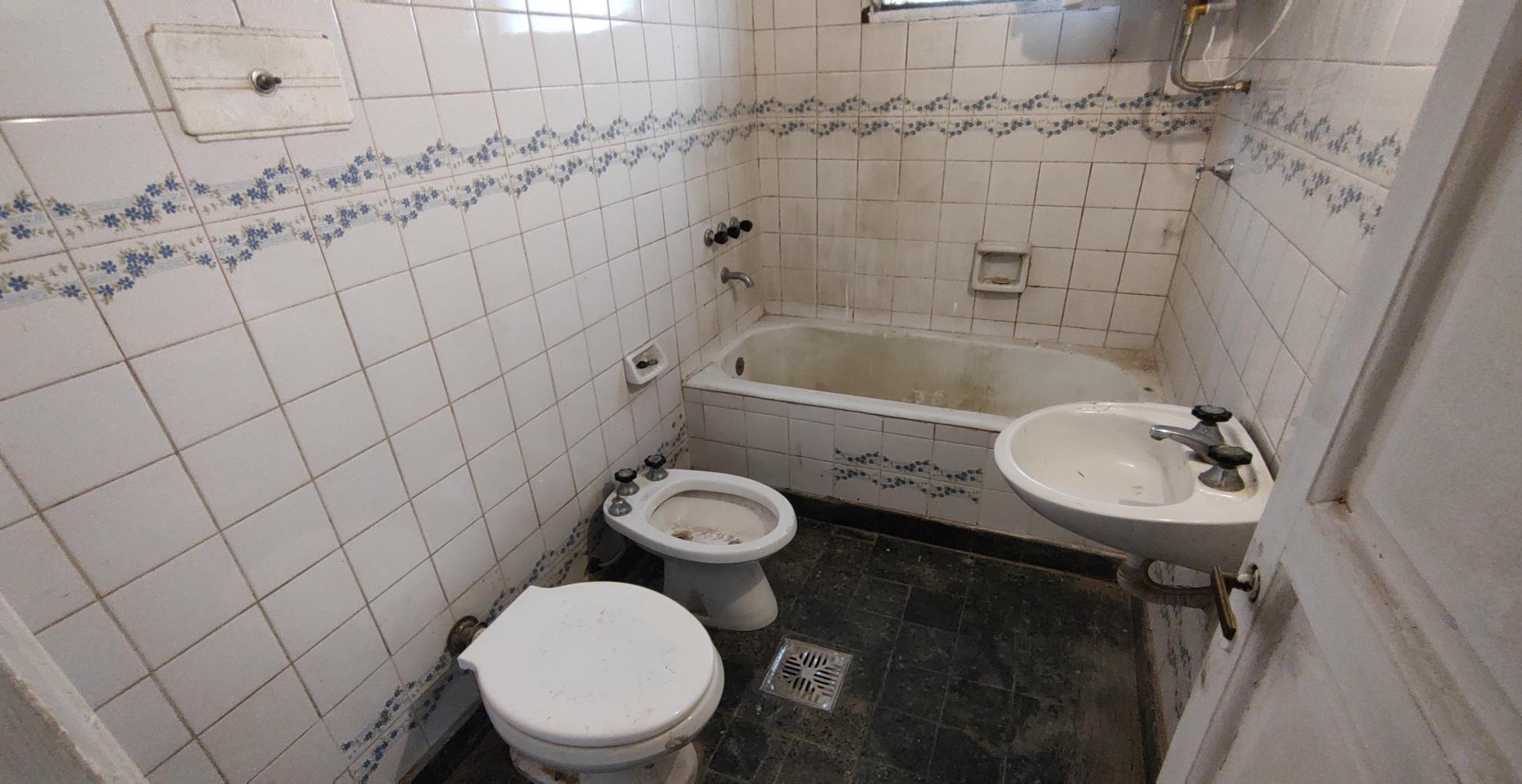Depto.tipo casa de 3 ambientes en Venta en Caballito