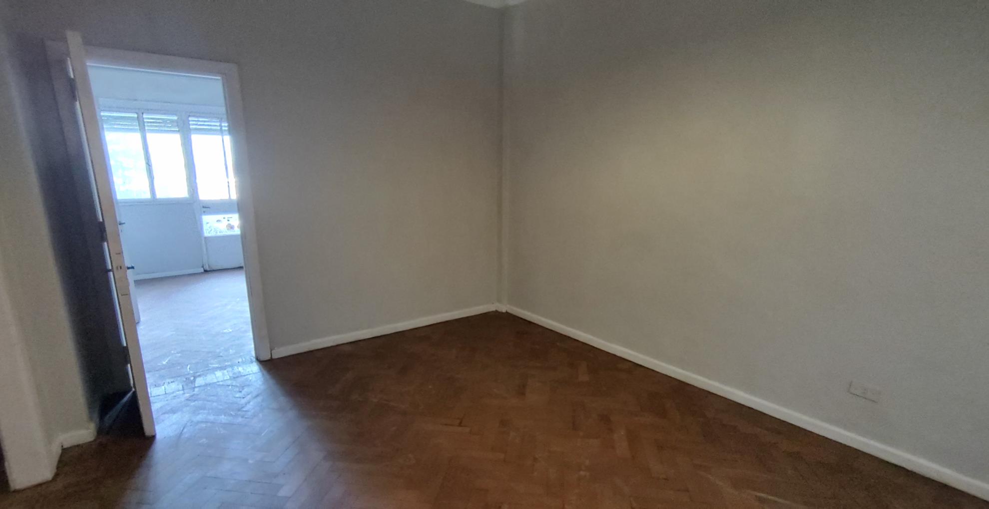 Depto.tipo casa de 3 ambientes en Venta en Caballito