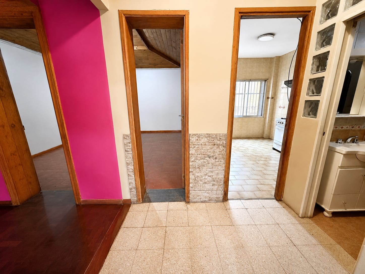 Depto.tipo casa de 3 ambientes en Venta en Flores