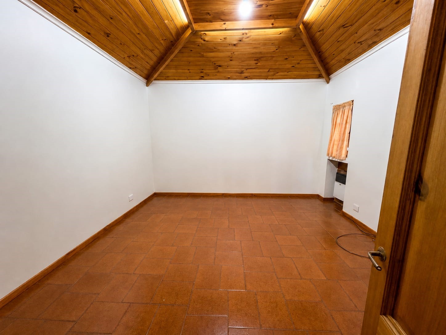 Depto.tipo casa de 3 ambientes en Venta en Flores