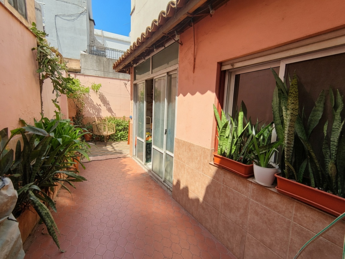 Depto.tipo casa de 4 ambientes en Venta en Caballito