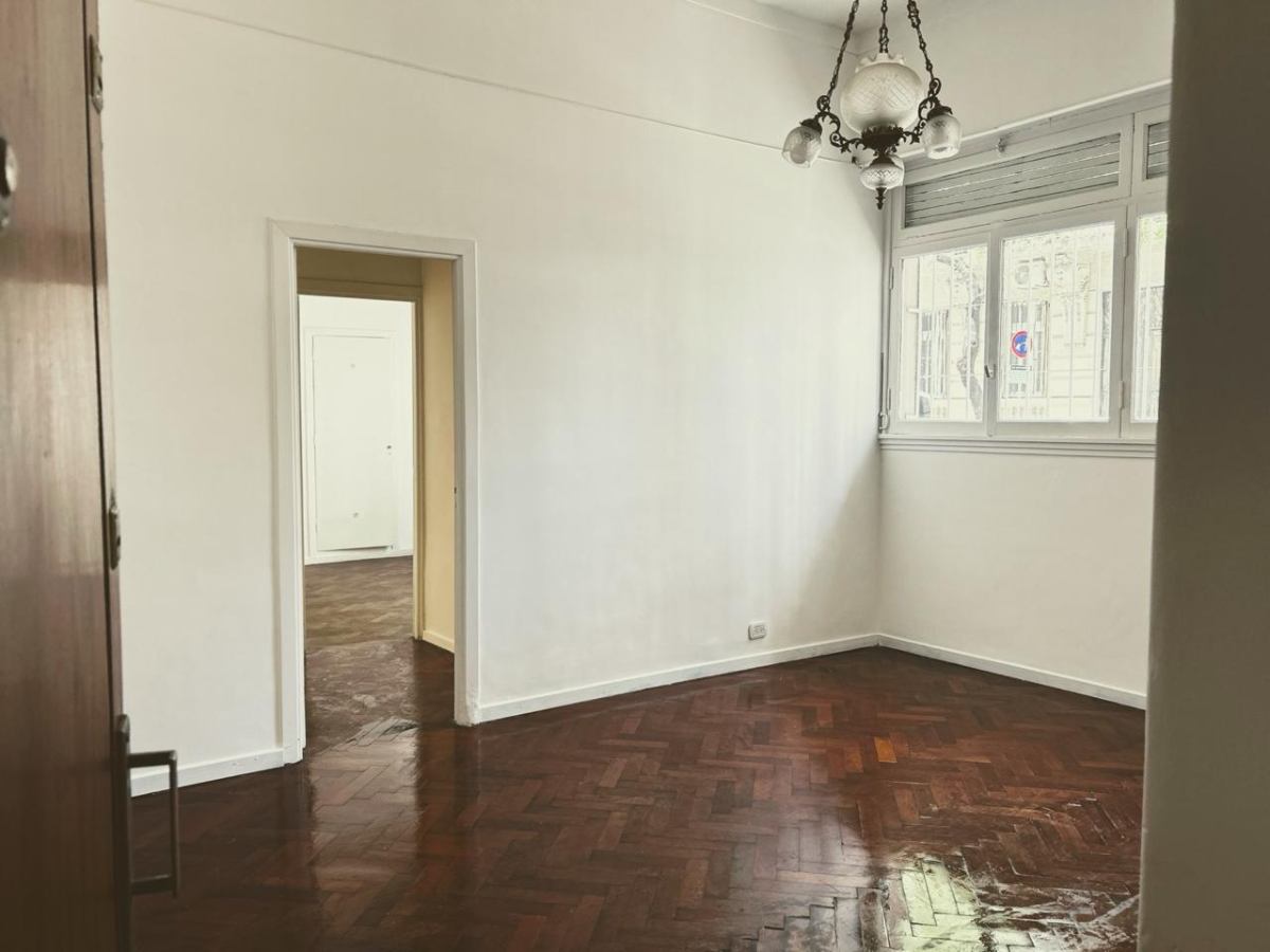Depto.tipo casa de 3 ambientes en  Alquiler en Palermo. BILLINGHURST al 1000. Imagen 1
