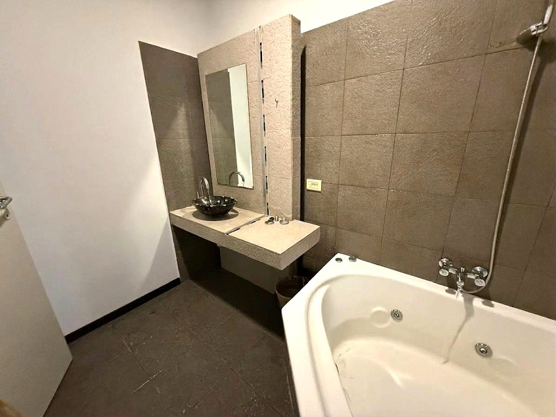 Depto.tipo casa de 3 ambientes en Venta en Almagro