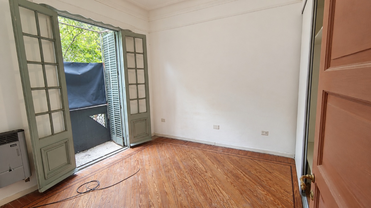 Depto.tipo casa de 4 ambientes en Venta en Almagro