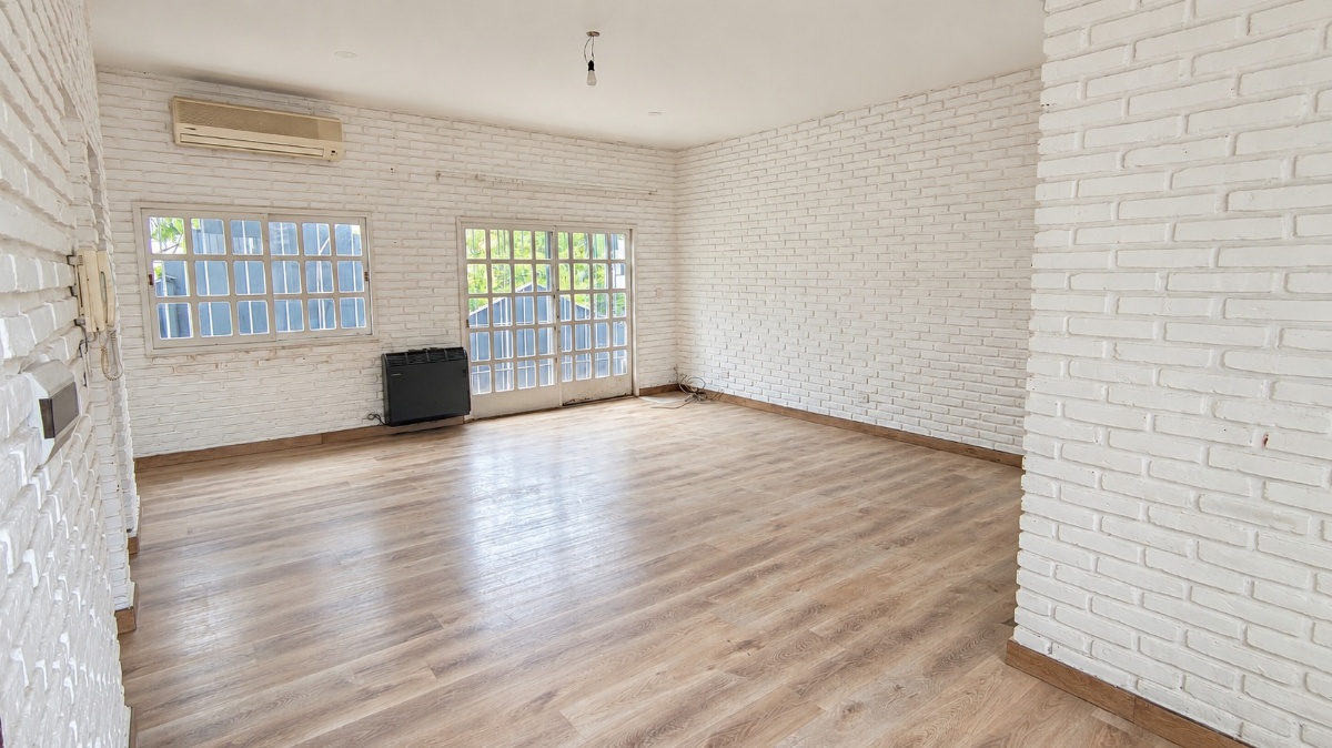 Depto.tipo casa de 4 ambientes en Venta en Almagro