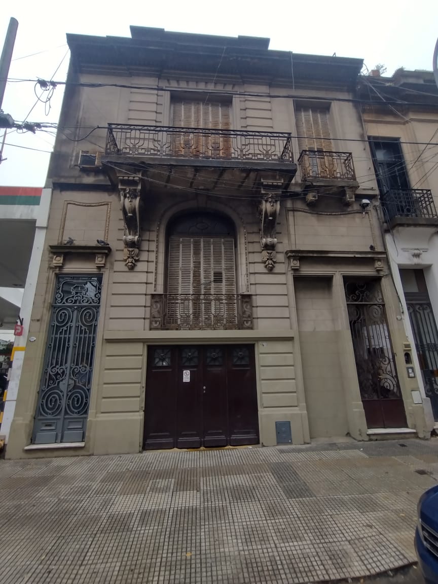 Casa de 7 ambientes en  Alquiler en Villa Crespo. ESTADO DE ISRAEL al 4300. Imagen 1