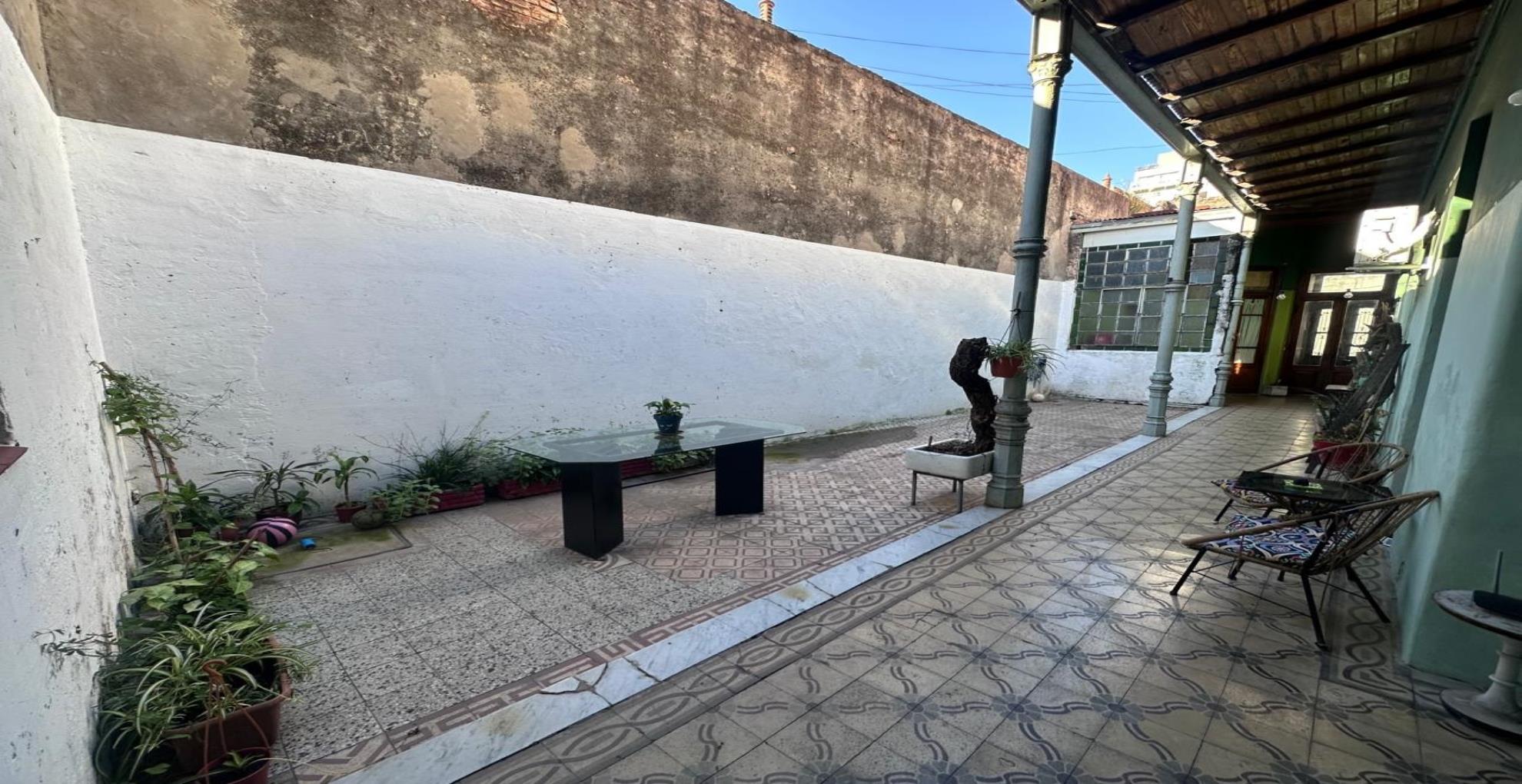 Casa de 5 ambientes en Venta en Almagro
