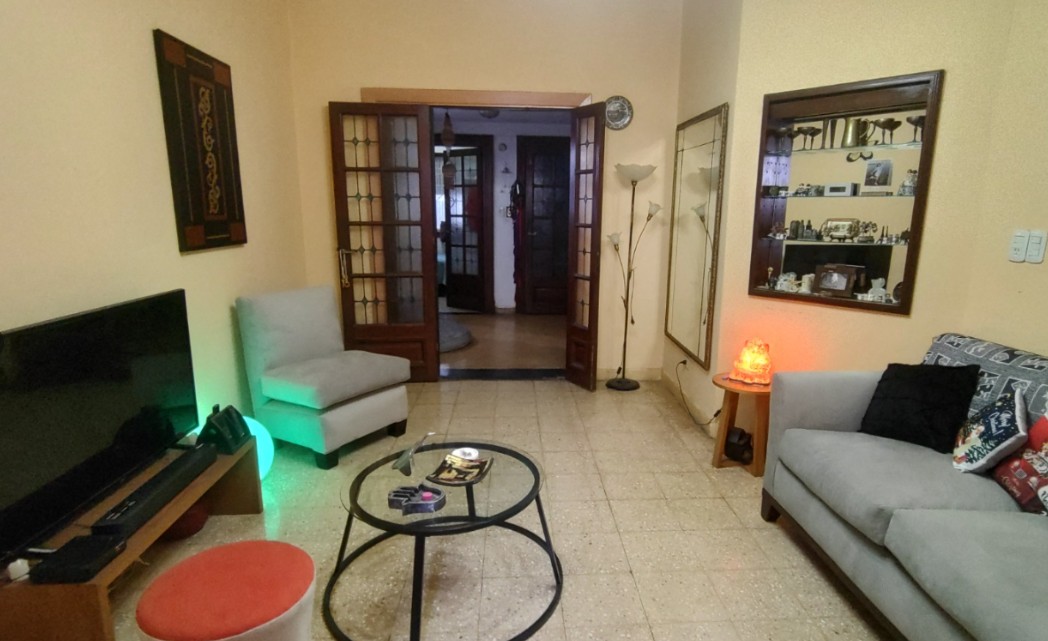 Casa de 5 ambientes en Venta en Caballito