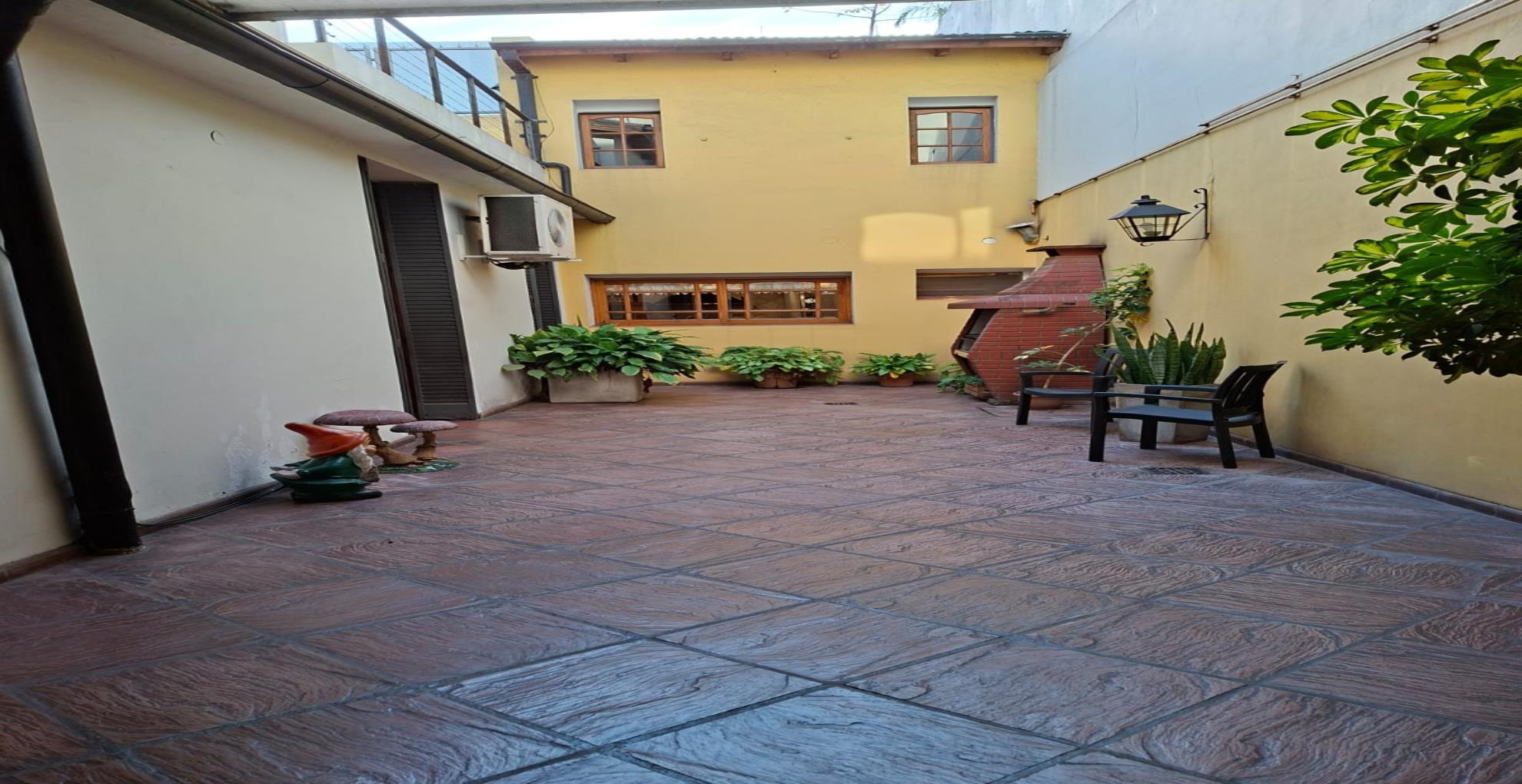 Casa de 4 ambientes en Venta en Villa crespo