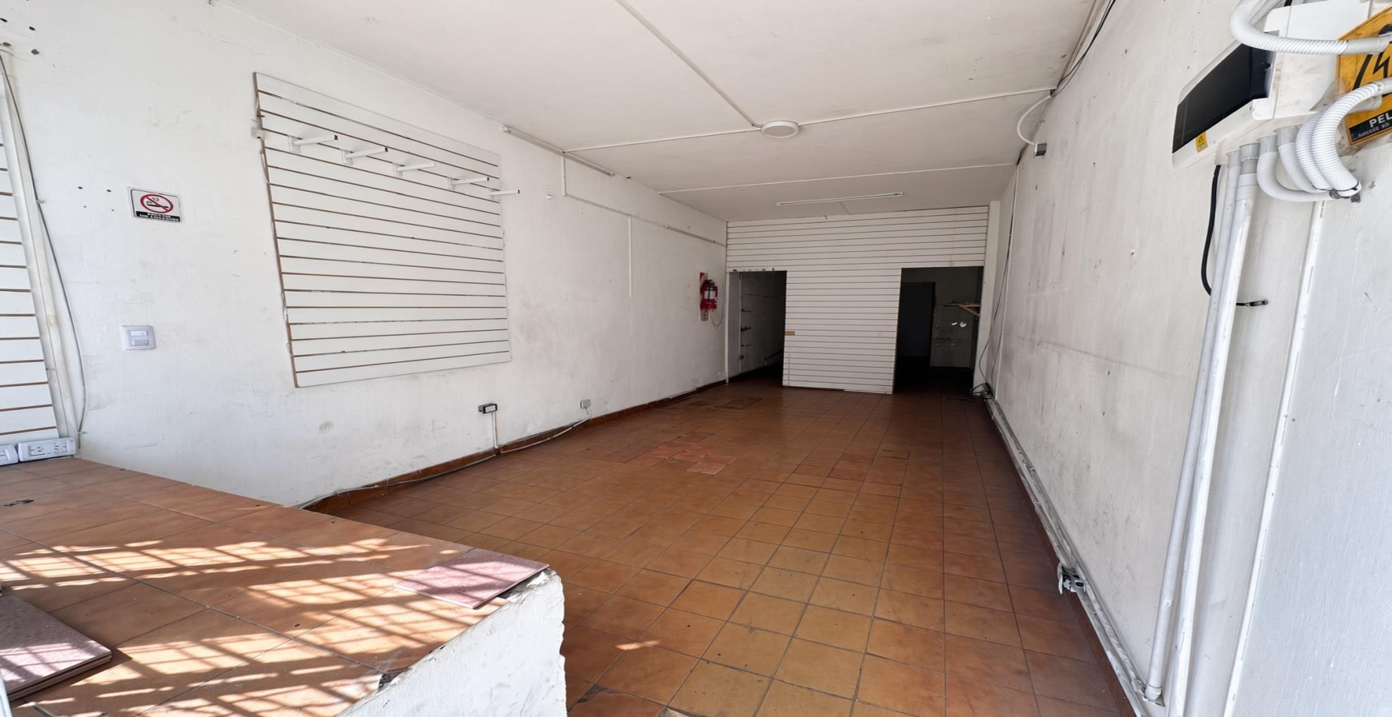 Local de 1 planta en  Alquiler en Palermo. JULIAN ALVAREZ al 1000. Imagen 1