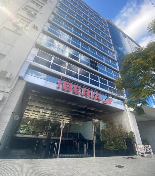 Local de 1 planta en  Venta en Retiro. CARLOS PELLEGRINI al 1100. Imagen 1