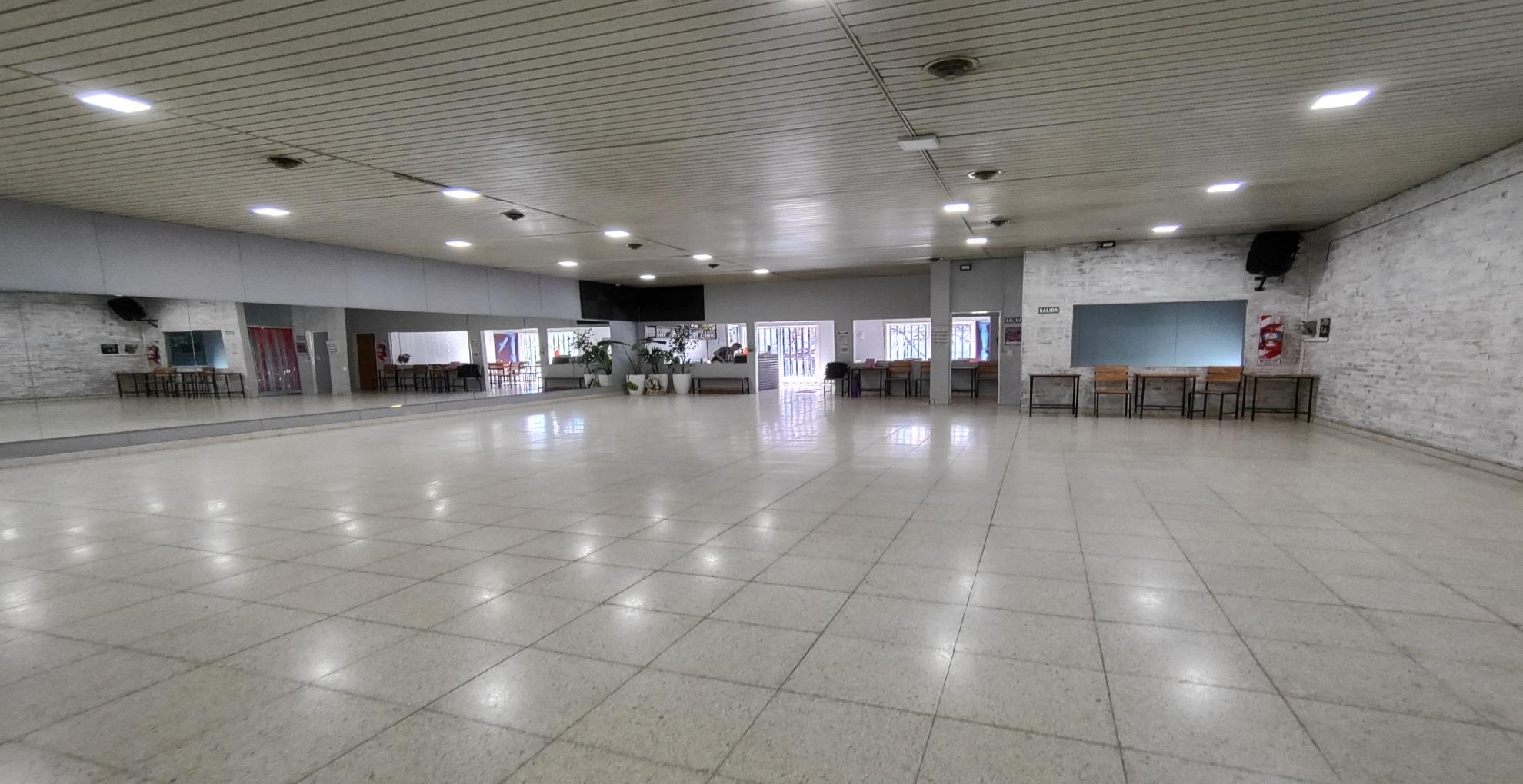 Local de 1 planta en  Alquiler en Villa Crespo. CORRIENTES al 5000. Imagen 1