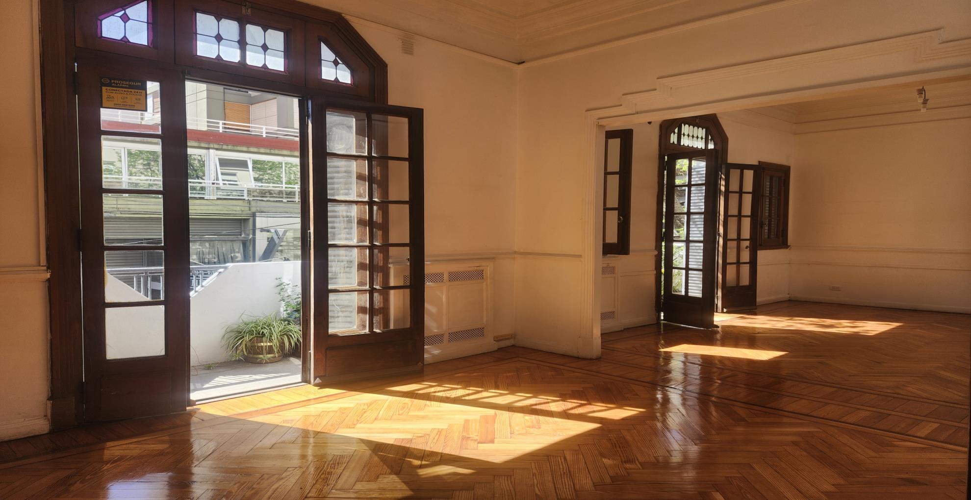 Local de 1 planta en  Alquiler en Caballito. YERBAL al 400. Imagen 1