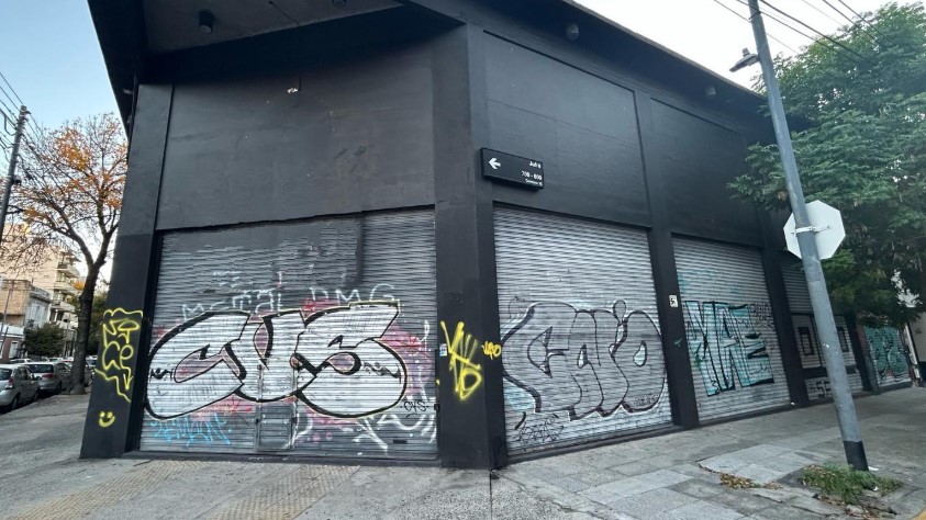 Local de 2 plantas en  Alquiler en Villa Crespo. GURRUCHAGA al 1100. Imagen 1