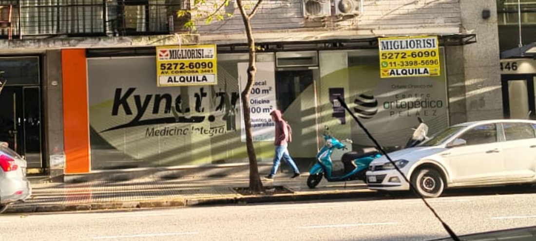 Local de 1 planta en  Alquiler en Recoleta. PUEYRREDON al 2400. Imagen 1