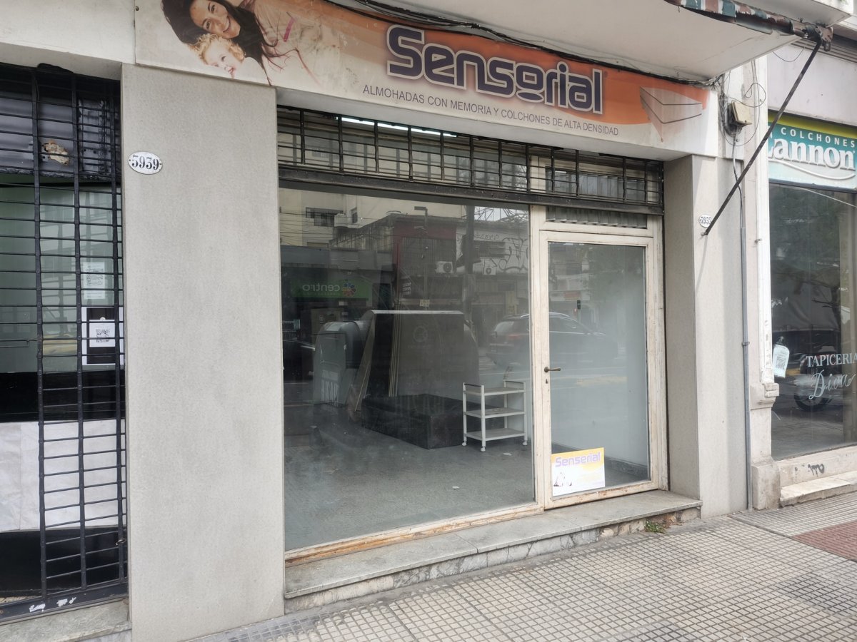 Local de 1 planta en  Alquiler en Villa Crespo. CORRIENTES al 5900. Imagen 1