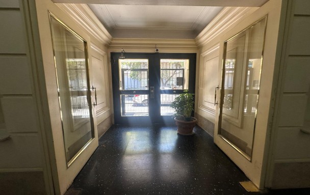 Departamento de 3 ambientes en  Venta en Balvanera. BOULOGNE SUR MER al 200. Imagen 2