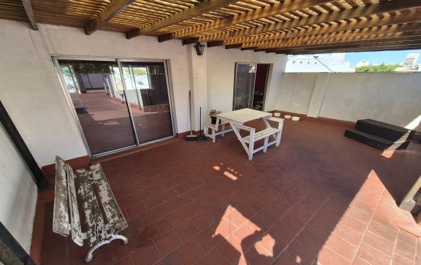 Depto.tipo casa de 6 ambientes en  Venta en Caballito. JUSTO JUAN B al 4800. Imagen 3