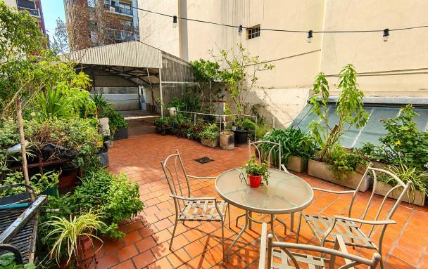 Depto.tipo casa de 8 ambientes en  Alquiler en Almagro. CORRIENTES al 3800. Imagen 1