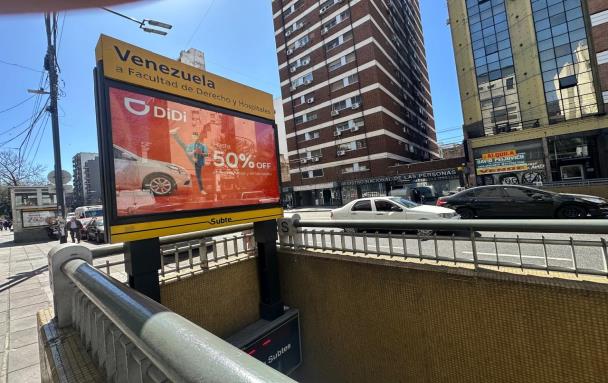 Casa de 6 ambientes en  Venta en Balvanera. VENEZUELA al 2600. Imagen 2